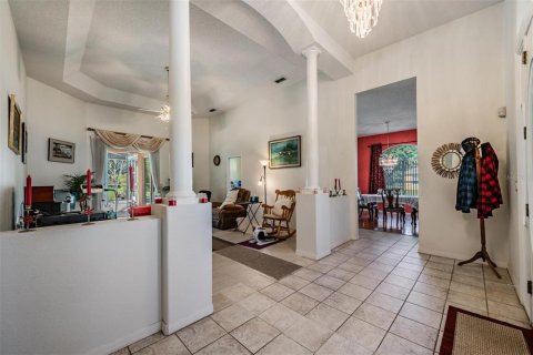 Casa en venta en Spring Hill, Florida, 3 dormitorios, 267.74 m2 № 2105200 - foto 7