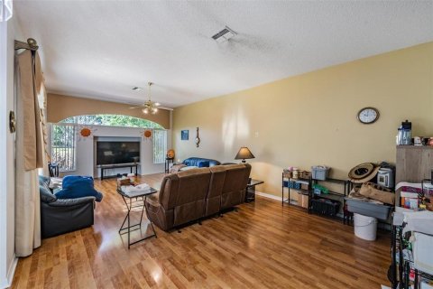 Casa en venta en Spring Hill, Florida, 3 dormitorios, 267.74 m2 № 2105200 - foto 21