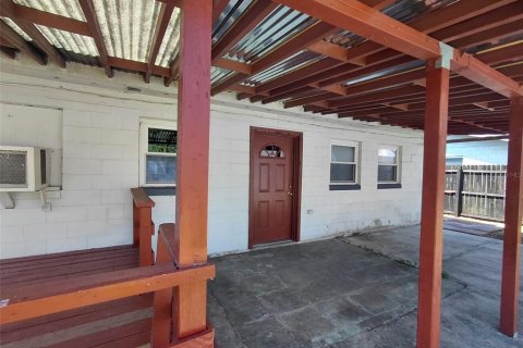 Casa en alquiler en Orlando, Florida, 3 dormitorios, 191.47 m2 № 1895151 - foto 21