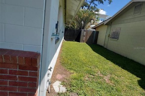 Casa en alquiler en Orlando, Florida, 3 dormitorios, 191.47 m2 № 1895151 - foto 25