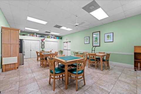 Condo in New Port Richey, Florida, 2 bedrooms  № 1688525 - photo 24