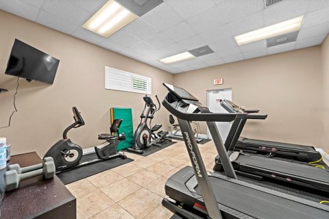 Condo in New Port Richey, Florida, 2 bedrooms  № 1688525 - photo 25