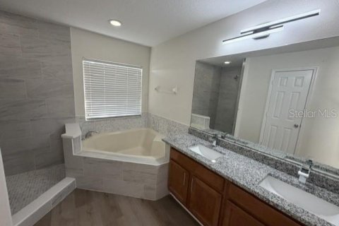 Villa ou maison à vendre à Orlando, Floride: 4 chambres, 199.65 m2 № 2431653 - photo 19