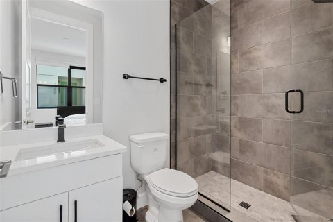 Touwnhouse à louer à Tampa, Floride: 3 chambres, 194.82 m2 № 2396443 - photo 7