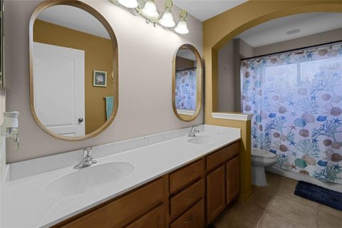 House in Oviedo, Florida 6 bedrooms, 350.52 sq.m. № 1782221 - photo 29