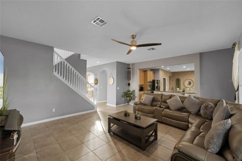 House in Oviedo, Florida 6 bedrooms, 350.52 sq.m. № 1782221 - photo 6