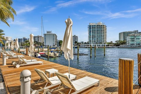 Condominio en alquiler en Miami Beach, Florida, 55 m2 № 1992797 - foto 17