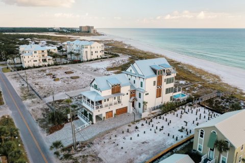House in Inlet Beach, Florida 10 bedrooms, 788.09 sq.m. № 559026 - photo 1