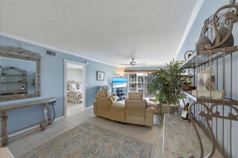 Купить кондоминиум в Энглвуд, Флорида 5 комнат, 99.03м2, № 2149439 - фото 17