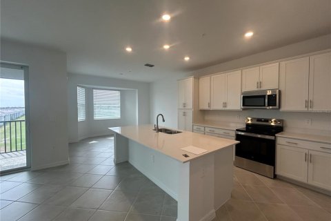 Condo in Venice, Florida, 2 bedrooms in WELLEN PARK  № 1677345 - photo 9