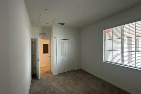 Condo in Venice, Florida, 2 bedrooms in WELLEN PARK  № 1677345 - photo 17