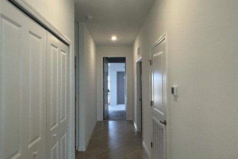 Condo in Venice, Florida, 2 bedrooms in WELLEN PARK  № 1677345 - photo 6