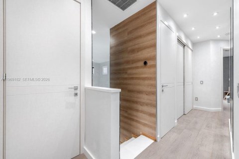 Casa en alquiler en Sunny Isles Beach, Florida, 4 dormitorios, 218.6 m2 № 2030020 - foto 25