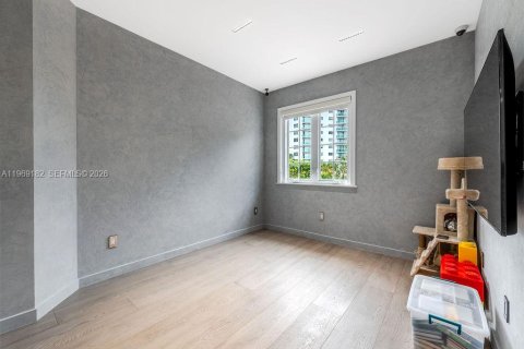 Casa en alquiler en Sunny Isles Beach, Florida, 4 dormitorios, 218.6 m2 № 2030020 - foto 26