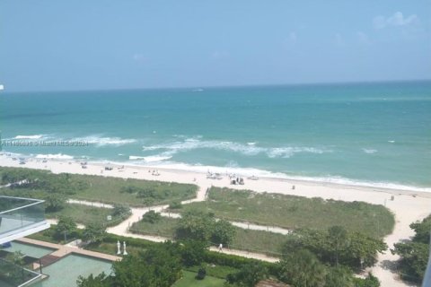 Copropriété à louer à Surfside, Floride: 2 chambres, 118.64 m2 № 1946519 - photo 2