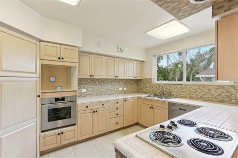 Villa ou maison à vendre à Belleair Beach, Floride: 3 chambres, 222.97 m2 № 1916173 - photo 24