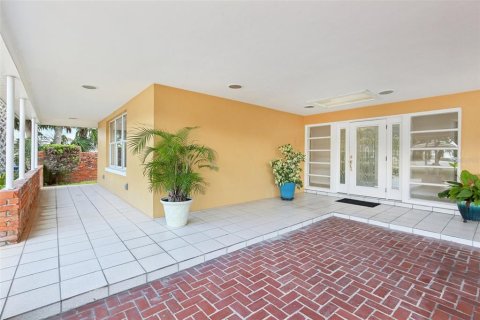 Villa ou maison à vendre à Belleair Beach, Floride: 3 chambres, 222.97 m2 № 1916173 - photo 5