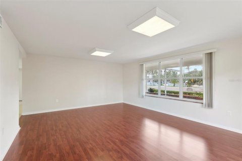 Villa ou maison à vendre à Belleair Beach, Floride: 3 chambres, 222.97 m2 № 1916173 - photo 10