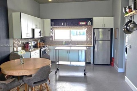 Touwnhouse à vendre à Fort Lauderdale, Floride: 3 chambres, 186.27 m2 № 2057908 - photo 7