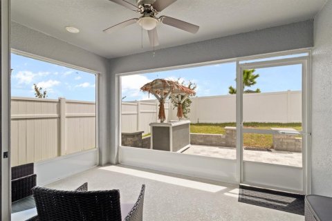 House in Davenport, Florida 3 bedrooms, 139.91 sq.m. № 1912719 - photo 17