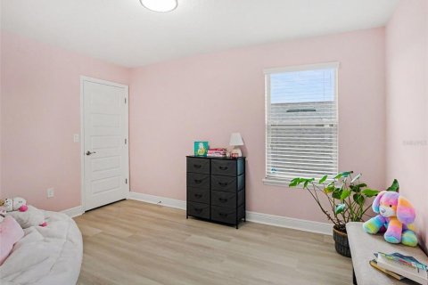House in Winter Garden, Florida 4 bedrooms, 263.84 sq.m. № 2231636 - photo 25
