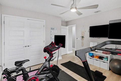 House in Winter Garden, Florida 4 bedrooms, 263.84 sq.m. № 2231636 - photo 24