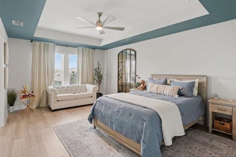 House in Winter Garden, Florida 4 bedrooms, 263.84 sq.m. № 2231636 - photo 16