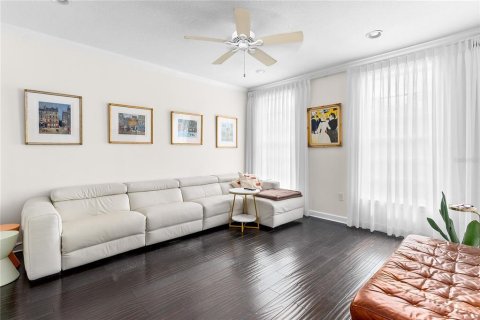 Adosado en venta en Kissimmee, Florida, 3 dormitorios, 194.26 m2 № 1910086 - foto 8