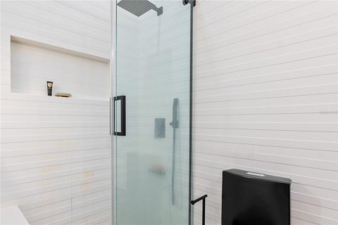 Adosado en venta en Kissimmee, Florida, 3 dormitorios, 194.26 m2 № 1910086 - foto 27