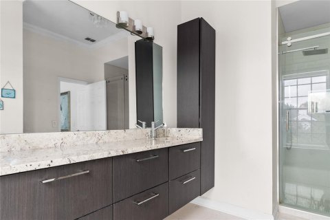 Adosado en venta en Kissimmee, Florida, 3 dormitorios, 194.26 m2 № 1910086 - foto 22