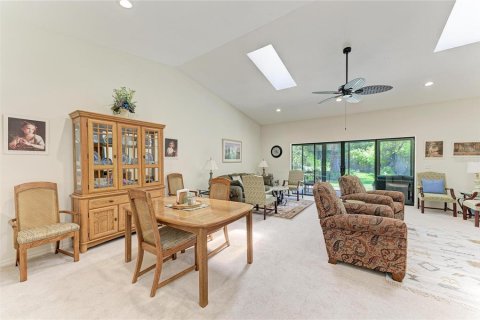 House in Sarasota, Florida 3 bedrooms, 184.88 sq.m. № 2218468 - photo 8