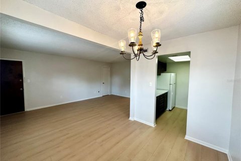 Appartement à louer à Orlando, Floride: 2 chambres, 86.49 m2 № 2430908 - photo 6