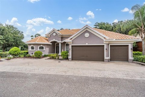 Casa en venta en Dade City, Florida, 5 dormitorios, 304.25 m2 № 1827112 - foto 21