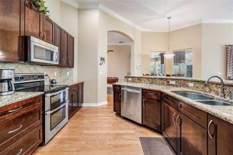 Casa en venta en Dade City, Florida, 5 dormitorios, 304.25 m2 № 1827112 - foto 19