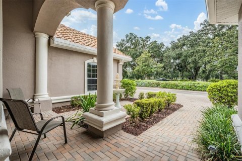 Casa en venta en Dade City, Florida, 5 dormitorios, 304.25 m2 № 1827112 - foto 12