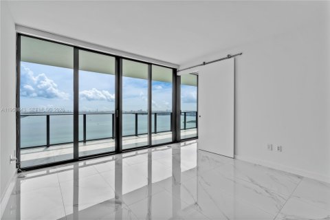 Copropriété à louer à Miami, Floride: 3 chambres, 141.77 m2 № 2008152 - photo 17