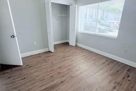 Condominio en alquiler en Orlando, Florida, 2 dormitorios, 90.67 m2 № 2101525 - foto 16