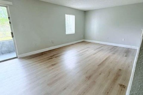 Condominio en alquiler en Orlando, Florida, 2 dormitorios, 90.67 m2 № 2101525 - foto 6