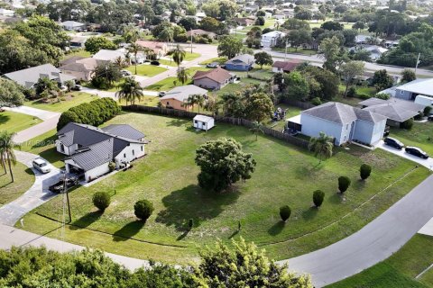 Terreno en venta en Port St. Lucie, Florida № 1875448 - foto 4