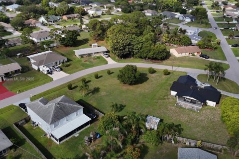 Terreno en venta en Port St. Lucie, Florida № 1875448 - foto 6