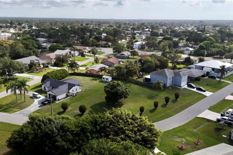 Terreno en venta en Port St. Lucie, Florida № 1875448 - foto 5