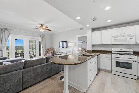 Copropriété à vendre à Four Corners, Floride: 3 chambres, 124.86 m2 № 2377773 - photo 5