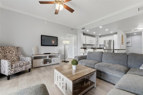 Copropriété à vendre à Four Corners, Floride: 3 chambres, 124.86 m2 № 2377773 - photo 13