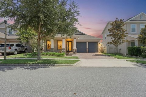 House in Winter Garden, Florida 3 bedrooms, 238.85 sq.m. № 2221133
