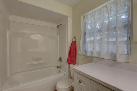 Immobilier commercial à vendre à Inverness, Floride: 141.21 m2 № 1755242 - photo 10