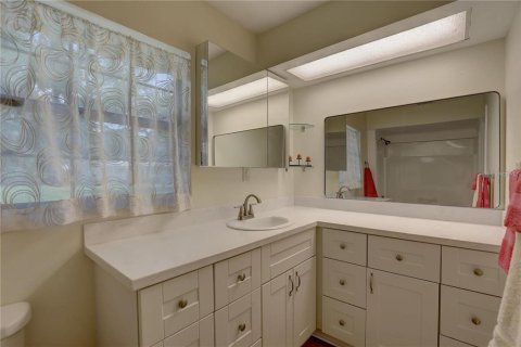 Immobilier commercial à vendre à Inverness, Floride: 141.21 m2 № 1755242 - photo 8
