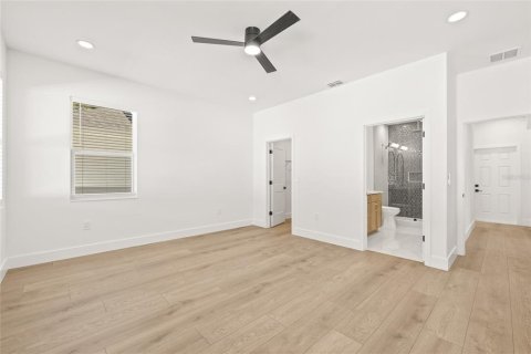 Casa en venta en Tampa, Florida, 3 dormitorios, 199.09 m2 № 1534056 - foto 26