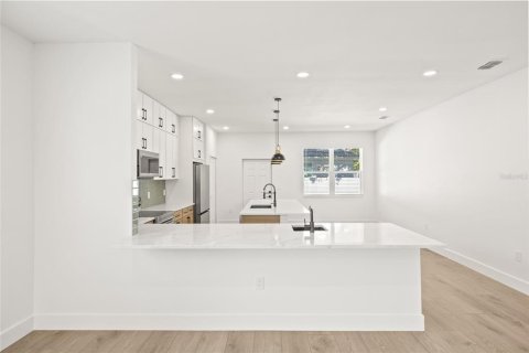 Casa en venta en Tampa, Florida, 3 dormitorios, 199.09 m2 № 1534056 - foto 14