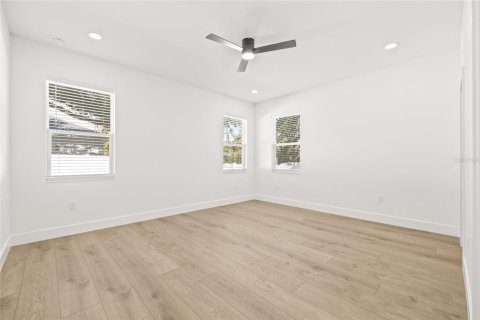 Casa en venta en Tampa, Florida, 3 dormitorios, 199.09 m2 № 1534056 - foto 25