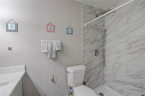 Купить кондоминиум в Киссимми, Флорида 7 комнат, 87.05м2, № 1907459 - фото 18